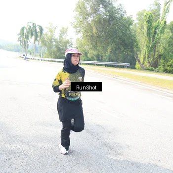 Runner Photo 6941463