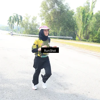 Runner Photo 6941465