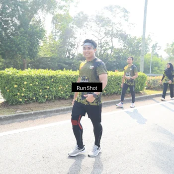 Runner Photo 6941475