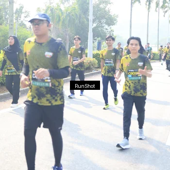 Runner Photo 6941485