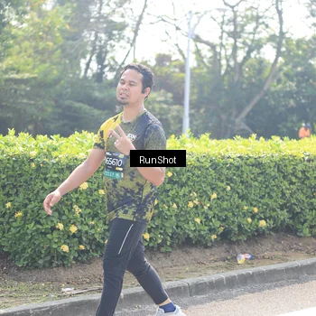 Runner Photo 6941492