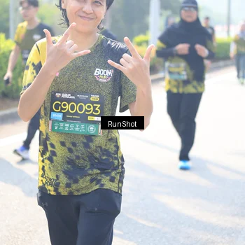 Runner Photo 6941504