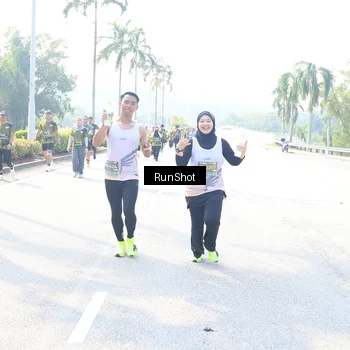 Runner Photo 6941521