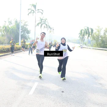 Runner Photo 6941525