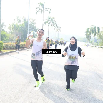 Runner Photo 6941531