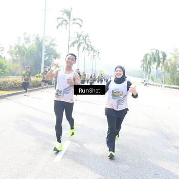 Runner Photo 6941533