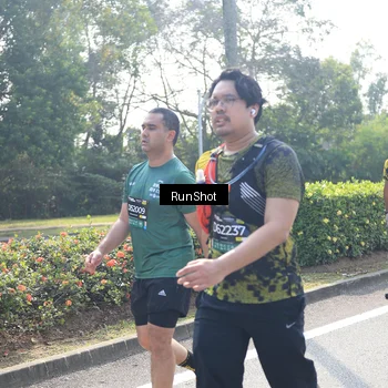 Runner Photo 6941563