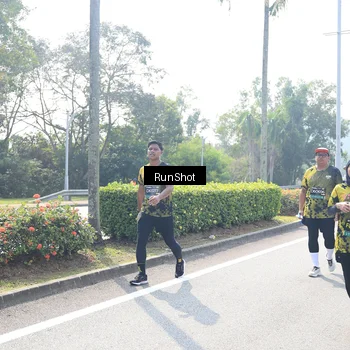 Runner Photo 6941568