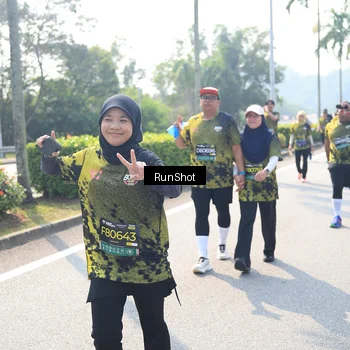 Runner Photo 6941587