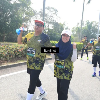 Runner Photo 6941596