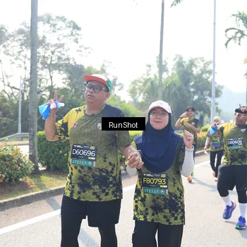 Runner Photo 6941597