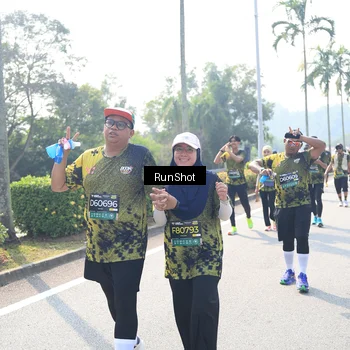 Runner Photo 6941598