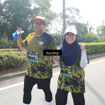 Runner Photo 6941599