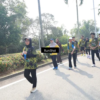 Runner Photo 6941628