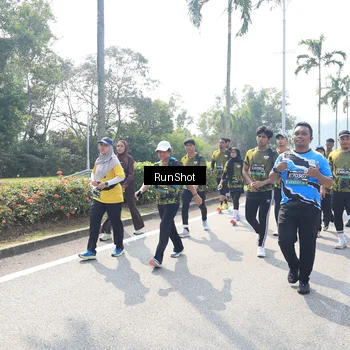 Runner Photo 6941633