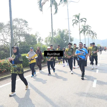 Runner Photo 6941635