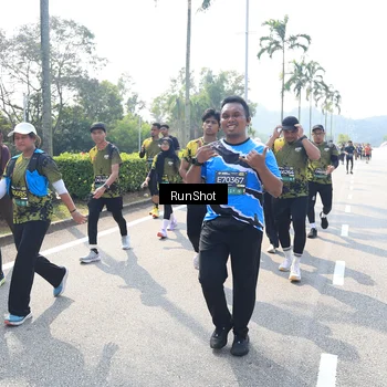 Runner Photo 6941645
