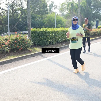 Runner Photo 6941667