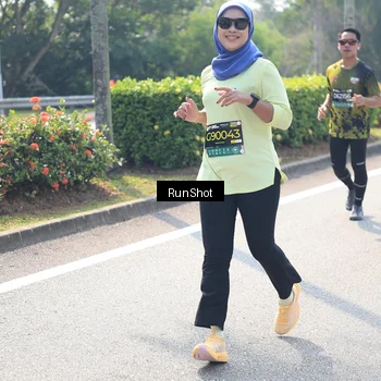 Runner Photo 6941682