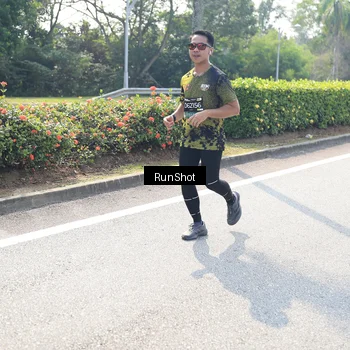 Runner Photo 6941690