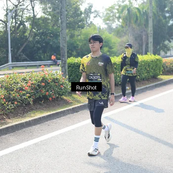 Runner Photo 6941717