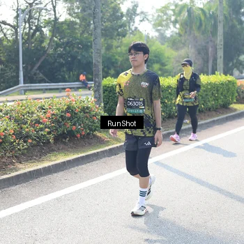 Runner Photo 6941718