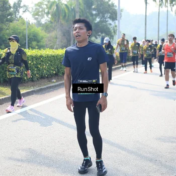 Runner Photo 6941732