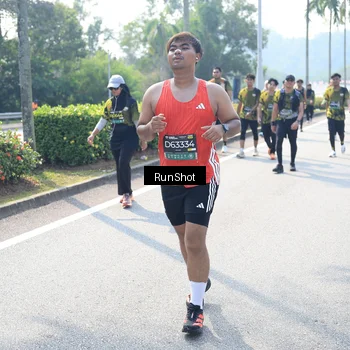 Runner Photo 6941748