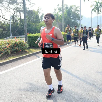 Runner Photo 6941752