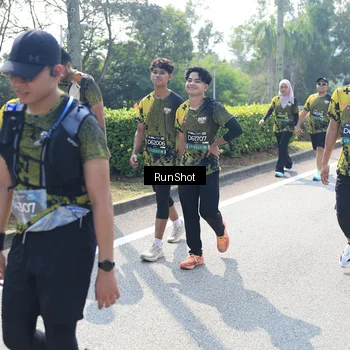 Runner Photo 6941780