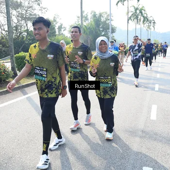 Runner Photo 6941792