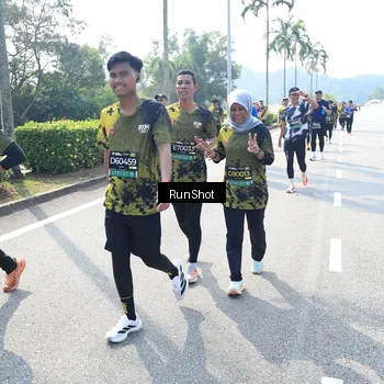 Runner Photo 6941793
