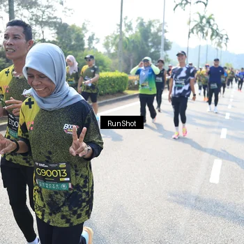 Runner Photo 6941806