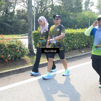 Runner Photo 6941812