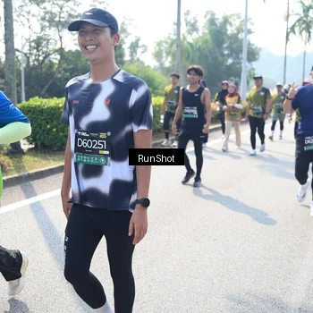Runner Photo 6941826