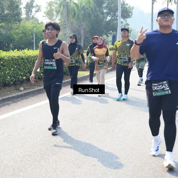 Runner Photo 6941830