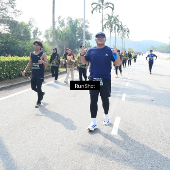 Runner Photo 6941833