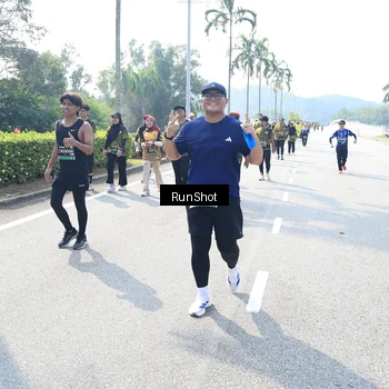 Runner Photo 6941834
