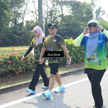 Runner Photo 6941835