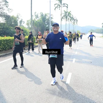 Runner Photo 6941838