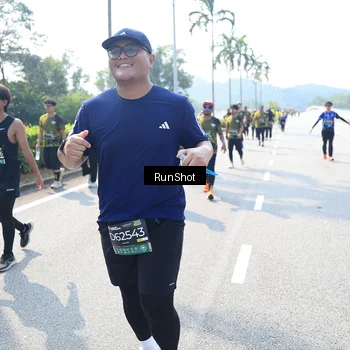 Runner Photo 6941842