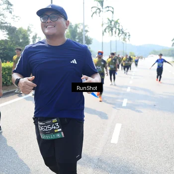 Runner Photo 6941852