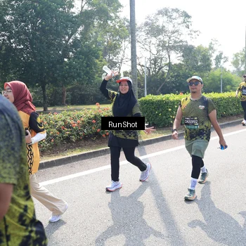 Runner Photo 6941875