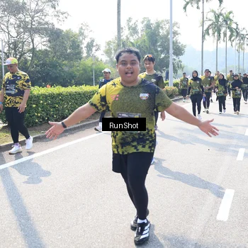 Runner Photo 6941913