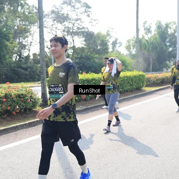 Runner Photo 6941924
