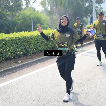 Runner Photo 6941933
