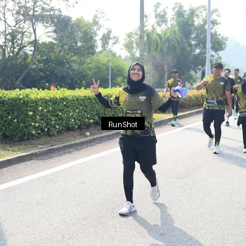Runner Photo 6941936