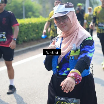 Runner Photo 6941972