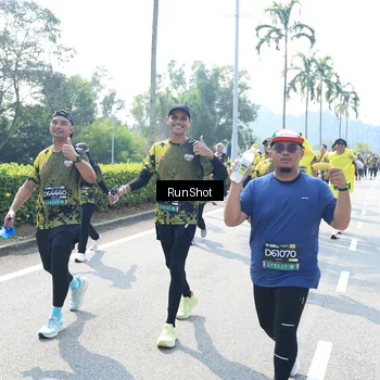 Runner Photo 6942001