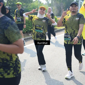 Runner Photo 6942016